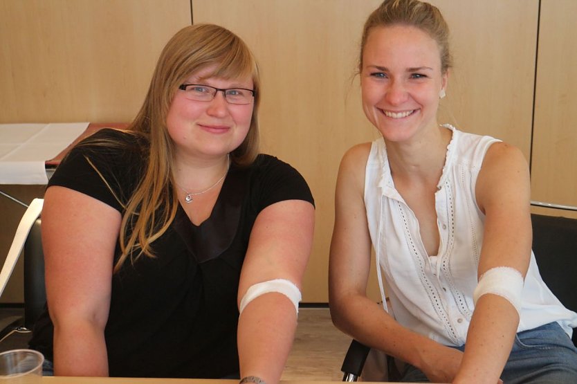 Ein kleiner Piks der Leben rettet - Blutspendetermin an der Kreissparkasse Nordhausen (Foto: Angelo Glashagel)