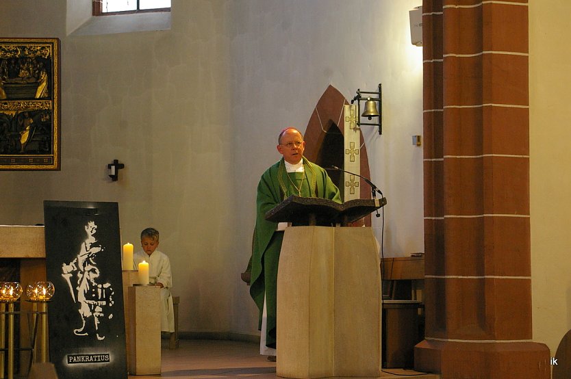 Predigt Bischof (Foto: Ilka Kühn)