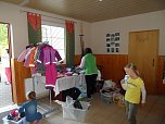 Kindersachenb&ouml;rse in Ro&szlig;leben (Foto: Privat)