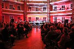 Wieder stehende Ovationen im Achteckhaus (Foto: Karl-Heinz Herrmann)