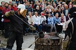 Glockenguss vor St. Blasii in Nordhausen (Foto: agl)