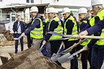 Spatenstich f&uuml;r die Werkserweiterung (Foto: Brugg German Pipes)