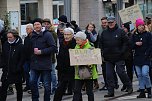 Demonstrationszug durch die Nordhäuser Innenstadt (Foto: agl) Demonstrationszug durch die Nordhäuser Innenstadt (Foto: agl)
