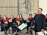 Zupforchester in der Ellricher Netzwerkkirche (Foto: Pientka)