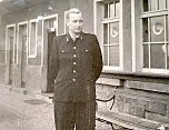 Martin Schulze (der Vater), 1958 Bahnhofsvorsteher in Kelbra (Foto: Martin Schulze)