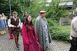 Unterwegs mit dem Verein für Lebendiges Mittelalter (Foto: agl) Unterwegs mit dem Verein für Lebendiges Mittelalter (Foto: agl)