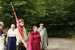 Unterwegs mit dem Verein für Lebendiges Mittelalter (Foto: agl) Unterwegs mit dem Verein für Lebendiges Mittelalter (Foto: agl)