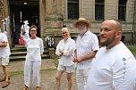 Diner en blanc in der Villa des Park Hohenrode (Foto: F&ouml;rderverein Park Hohenrode)
