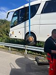 Verungl&uuml;ckter Bus an der A38 (Foto: S. Dietzel)