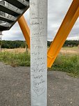 Schmierei am Aussichtsturm bei R&uuml;digsdorf (Foto: privat)
