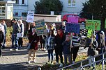 Protestdemo gegen die schlechten Bedingungen an der Regelschule in Niedrsachswerfen (Foto: oas) Protestdemo gegen die schlechten Bedingungen an der Regelschule in Niedrsachswerfen (Foto: oas)