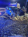 Unfall in Greu&szlig;en - Pkw kollidiert, in der Stra&szlig;e Hinter der Ziegelh&uuml;tte in Fahrtrichtung B4, mit Sattelzug (Foto: Si. Dietzel )