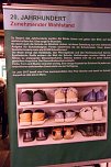 Gut gelaufen - im Tabakspeicher wurde gestern die neue Sonderausstellung zum Thema Schuhe er&ouml;ffnet (Foto: Hans Georg Backhaus)