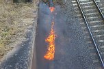 Feuer am Bahndamm bei Wollersleben und Wolkramshausen (Foto: S. Dietzel)
