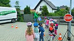 Kreisverkehrswacht beim Kinderfest in Niedersachswerfen (Foto: Frau Fritsche) Kreisverkehrswacht beim Kinderfest in Niedersachswerfen (Foto: Frau Fritsche)