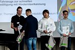 Die Teams des Humboldt-Gymnasiums beim diesj&auml;hrigen Regionalentscheid f&uuml;r "Jugend forscht" (Foto: Humboldt-Gymnasium)