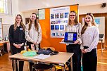 Die Teams des Humboldt-Gymnasiums beim diesj&auml;hrigen Regionalentscheid f&uuml;r "Jugend forscht" (Foto: Humboldt-Gymnasium)
