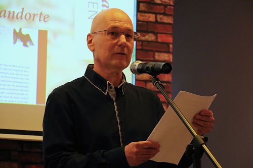 Der Niederl&auml;nder Nico Schl&uuml;ter sp&uuml;rte der Geschichte seines Vaters mittels Fotografie nach (Foto: agl)