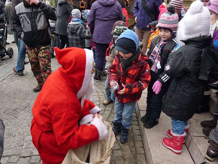Weihnachtsmarkt er&ouml;ffnet (Foto: Karl-Heinz Herrmann)
