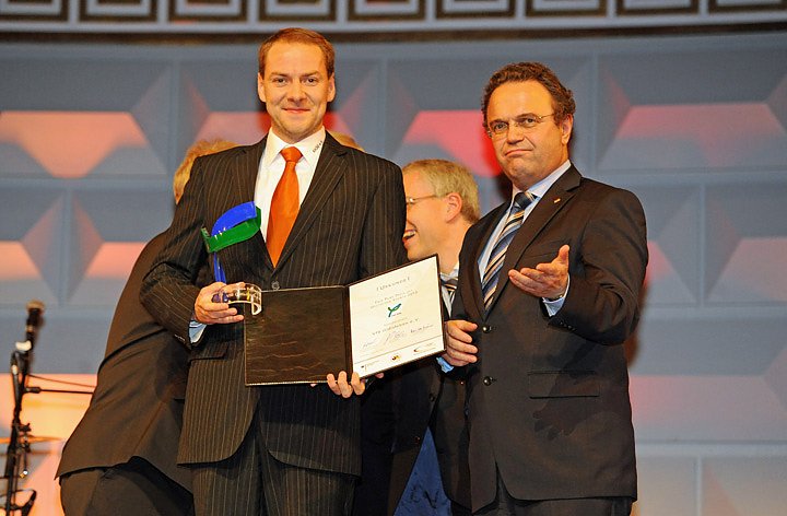 Ehre f&uuml;r den Sportverein VfB Oldisleben e.V. (Foto: VfB Oldisleben)