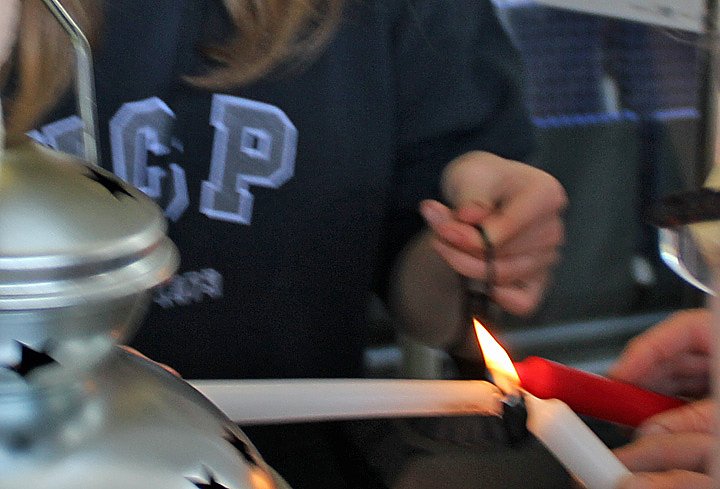 Friedenslicht auch in Sondershausen (Foto: Karl-Heinz Herrmann)