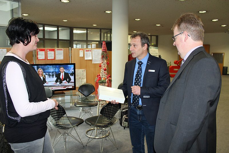 Einer der Hauptgewinne ist raus (Foto: Karl-Heinz Herrmann) Einer der Hauptgewinne ist raus (Foto: Karl-Heinz Herrmann)