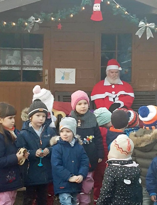 Weihnachtsmarkt im Käferland (Foto: Kita Käferland) Weihnachtsmarkt im Käferland (Foto: Kita Käferland)