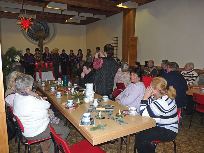 Adventsfeier der Migranten (Foto: Karl-Heinz Herrmann)