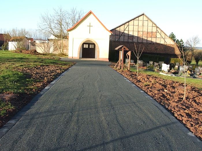 Sanierte Trauerhalle (Foto: Gemeinde Hohenstein)