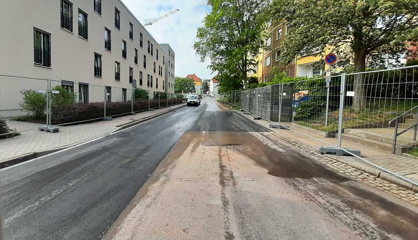 Karnstraße bald wieder frei (Foto: Karl-Heinz Herrmann)
