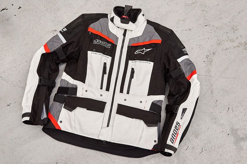Der ADAC hat Airback-Jacken für Motorradfahrer getestet (Foto: ADAC)