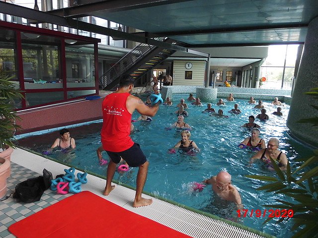 Seniorenschwimmen im Badehaus (Foto: Kreissportbund Nordhausen)