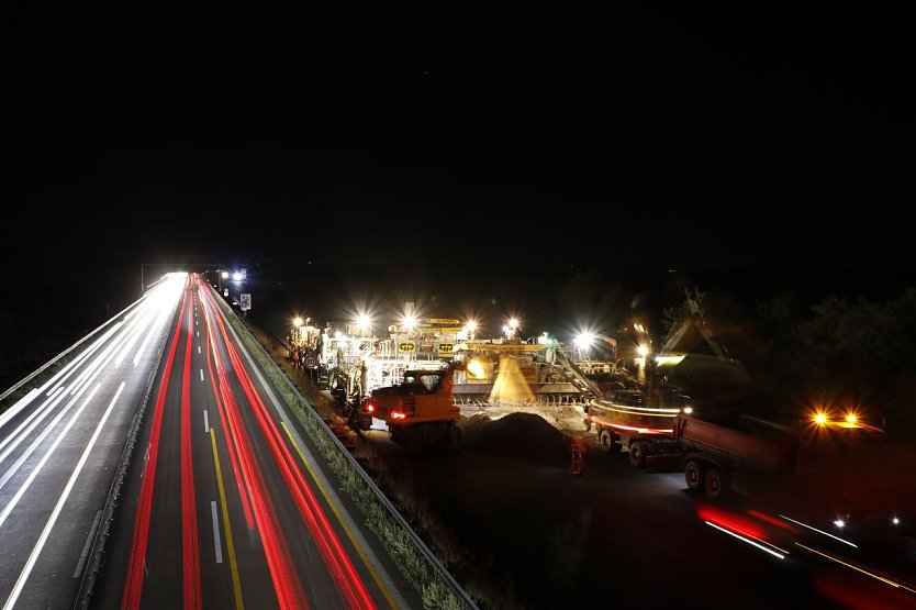 Nachtbaustelle A 9 (Foto: Autobahn GmbH)
