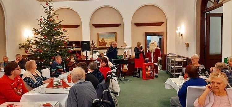 Heilig Abend in der Neanderklinik (Foto: Neanderklinik Harzwald GmbH)