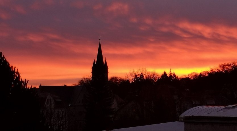 Sonnenaufgang &uuml;ber Sondershausen (Foto: Thomas Leipold)