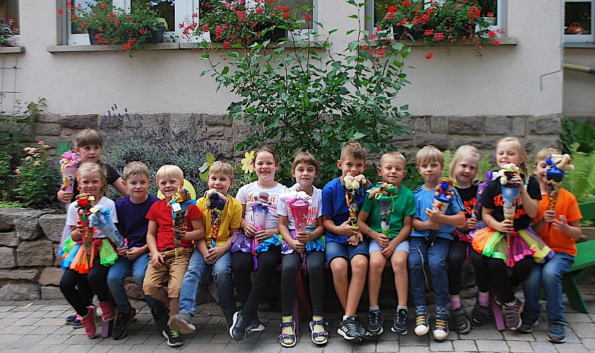 Zuckertütenfest in der Kindervilla (Foto: K.Milde) Zuckertütenfest in der Kindervilla (Foto: K.Milde)