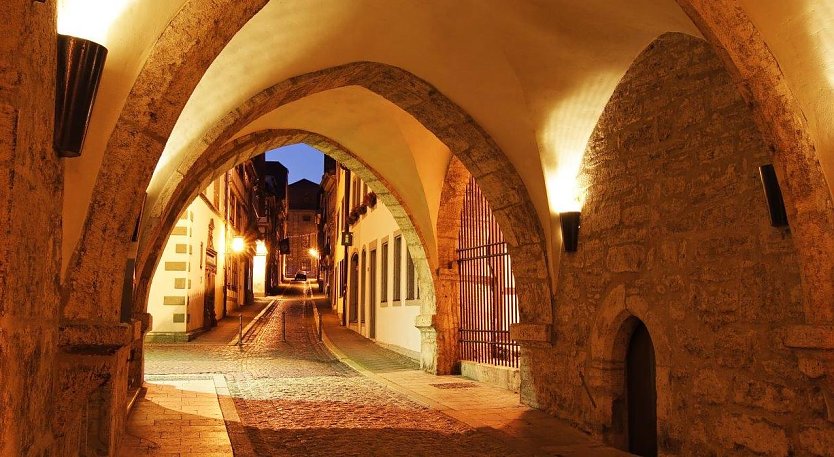 Ratsstrasse mit Torbogen (Foto: Tino Sieland)