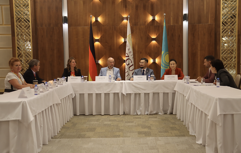 Nordh&auml;user Frauenunion zu Gast in Kasachstan (Foto: Beanke Juch)