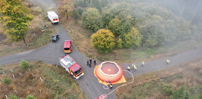 Katastrophenschutz&uuml;bung bei Rothess&uuml;tte (Foto: Pressestelle Landratsamt)