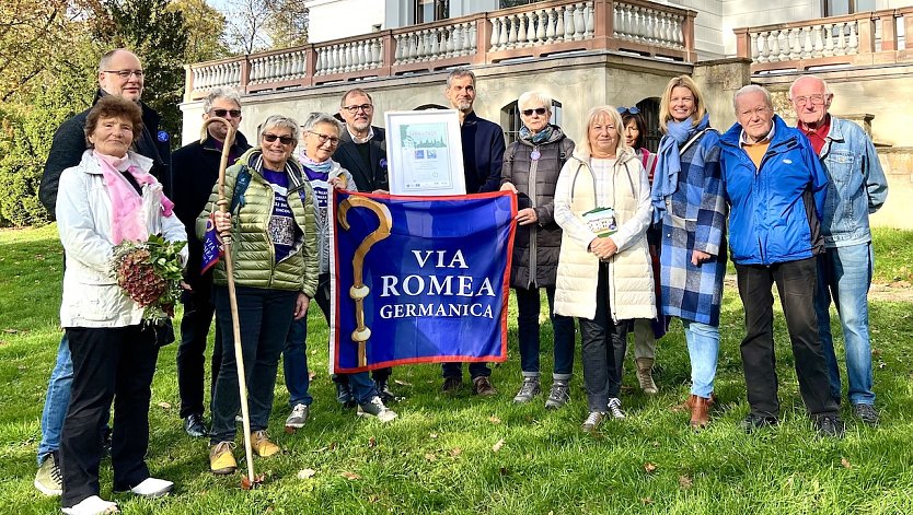 Neue Pilgerstätte im Park Hohenrode eingeweiht (Foto: Stadtverwaltung Nordhausen) Neue Pilgerstätte im Park Hohenrode eingeweiht (Foto: Stadtverwaltung Nordhausen)