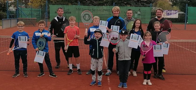 Nachwuchsspieler beim Tennisverein Blau-Wei&szlig; Sondershausen  (Foto: Marcel Fromm)