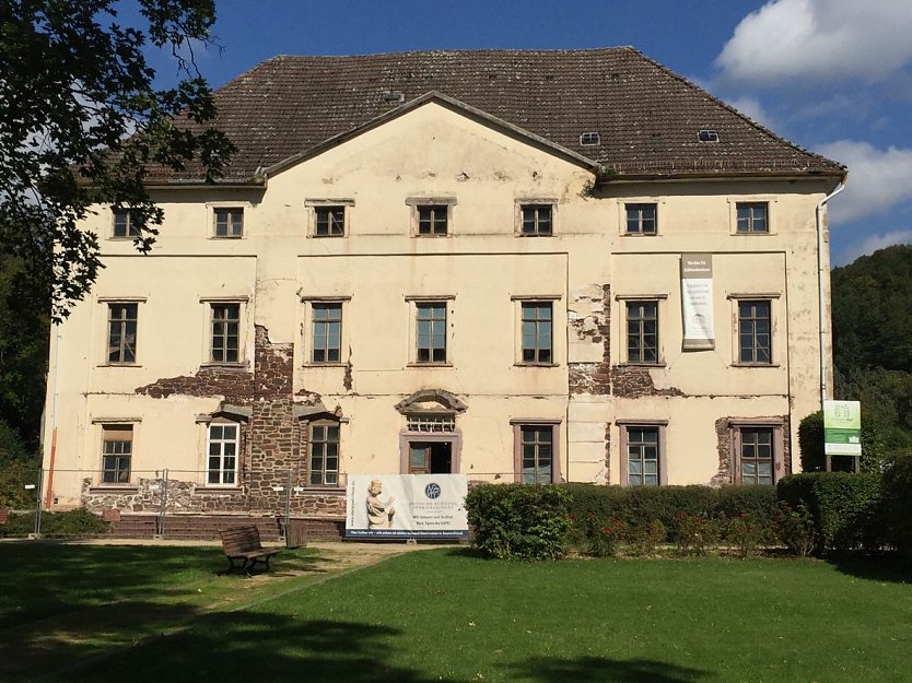Das Neue Schloss in Neustadt erh&auml;lt weitere Unterst&uuml;tzung durch die Deutsche Stiftung Denkmalschutz (Foto: Mertesacker)