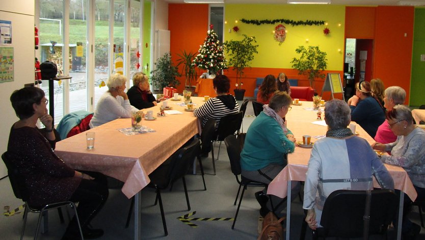 Lesenachmittag in Artern (Foto: J.Haelhuhn) Lesenachmittag in Artern (Foto: J.Haelhuhn)