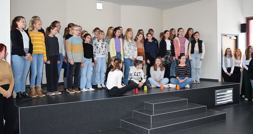 Tag der offenen Tür am Schillergymnasium (Foto: Vivien Wehnert) Tag der offenen Tür am Schillergymnasium (Foto: Vivien Wehnert)