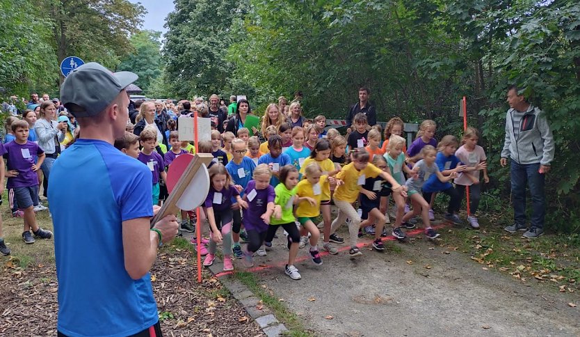 Mit Feuereifer dabei: die kleinen Crossl&auml;ufer des Unstrut-Hainich-Kreises (Foto: M.Fromm)