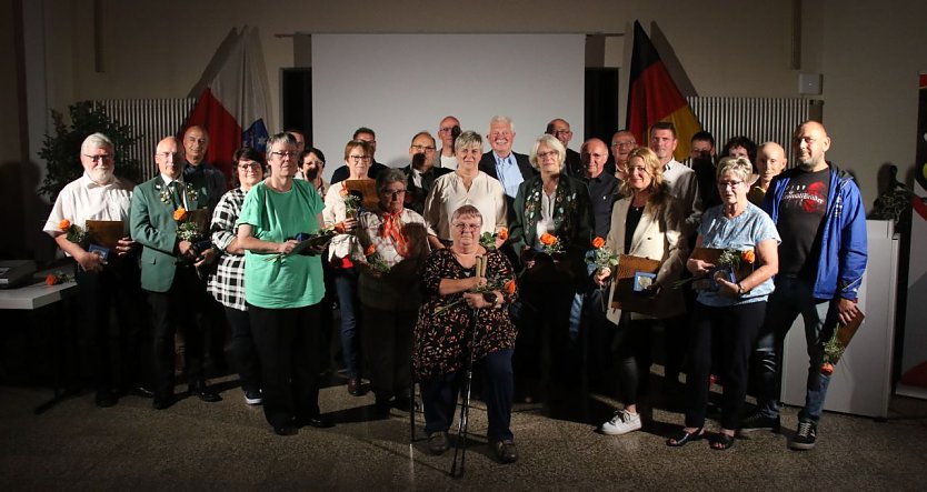 30 "Diamanten" des Ehrenamts (Foto: agl) 30 "Diamanten" des Ehrenamts (Foto: agl)