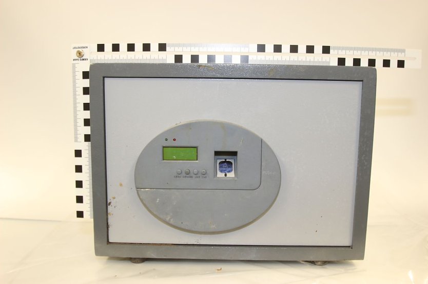 Gefundener Tresor (Foto: LPI)