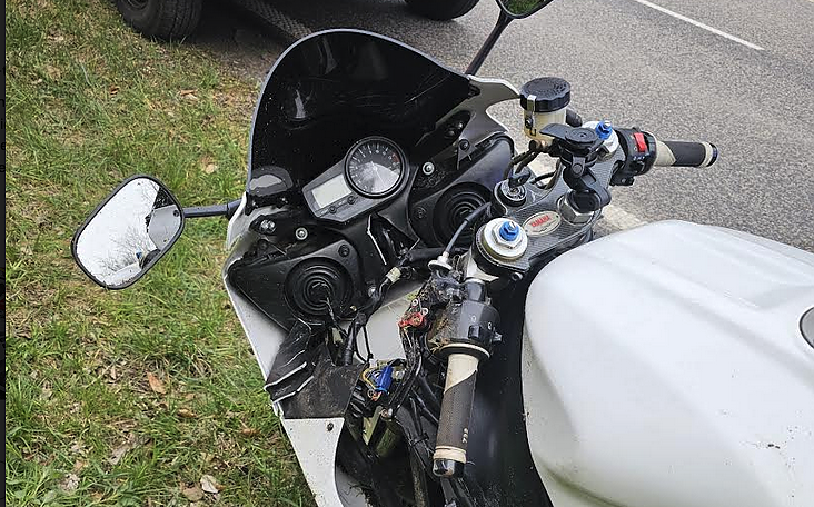 Biker stürzt im Harz (Foto: S. Dietzel) Biker stürzt im Harz (Foto: S. Dietzel)