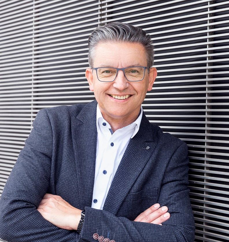 Filialleiter Andrew Brotrück (Foto: Deutsche Bank Nordhausen) Filialleiter Andrew Brotrück (Foto: Deutsche Bank Nordhausen)