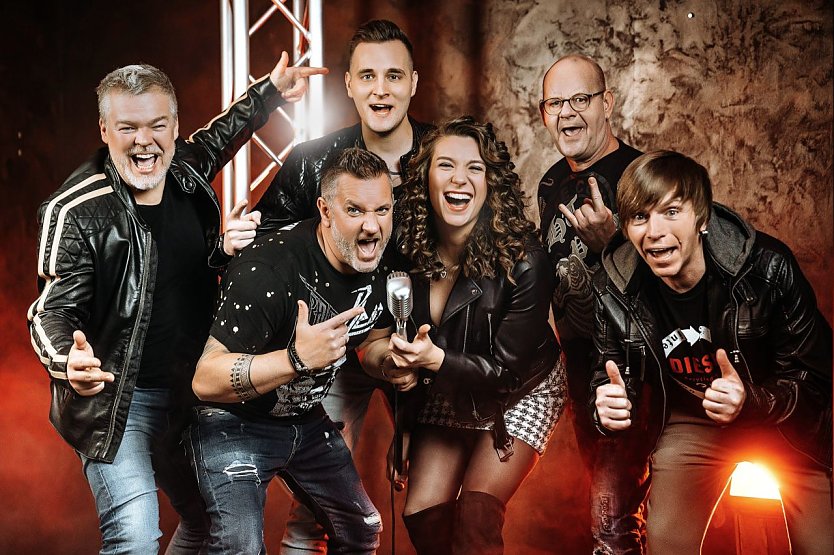 Die Partyband "Atemlos" ist auch mit dabei. (Foto: Agentur)